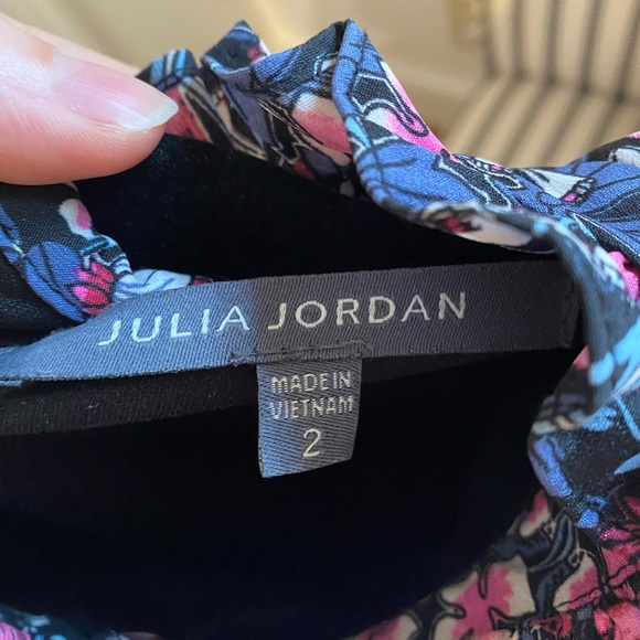 Julia Jordan floral print flutter sleeve midi dress - Picture 3 of 5